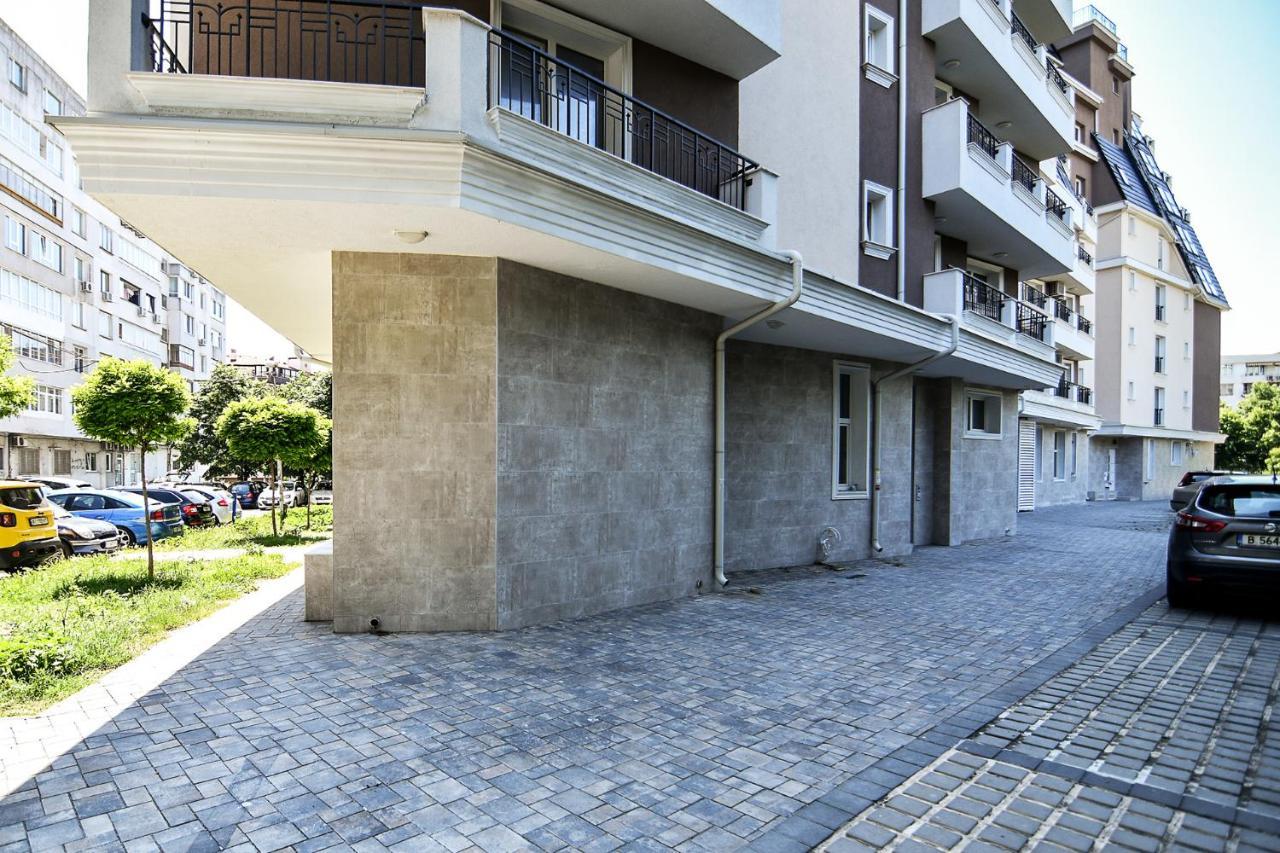 Chaika 203 Varna Exterior foto